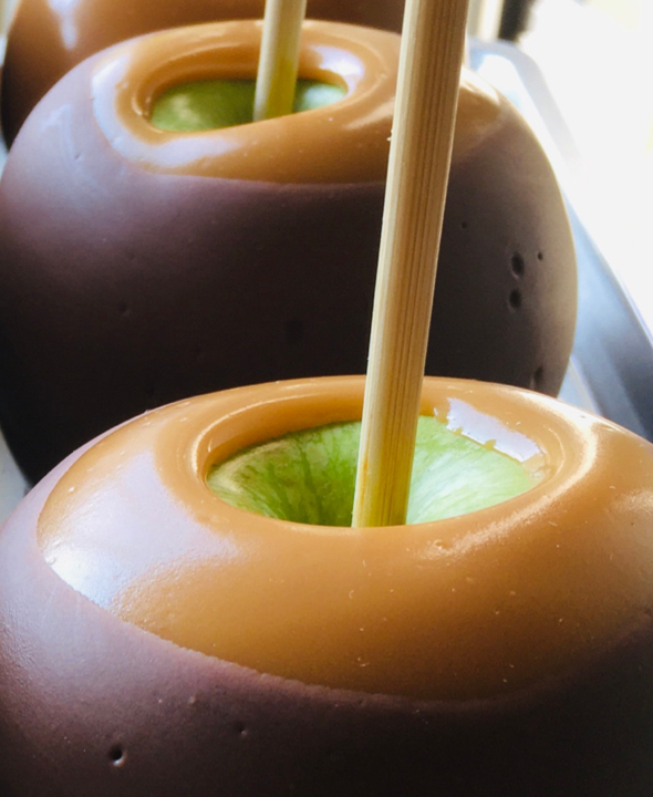 🍏 Signature Caramel Chocolate Apple — by the #1 Candy Apple Authority on YouTube